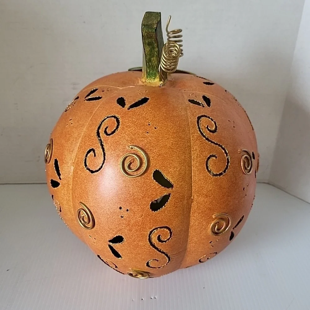 Vintage Halloween Jack-O-Lantern‎ Metal Art Deco Pumpkin Illuminate Pierced